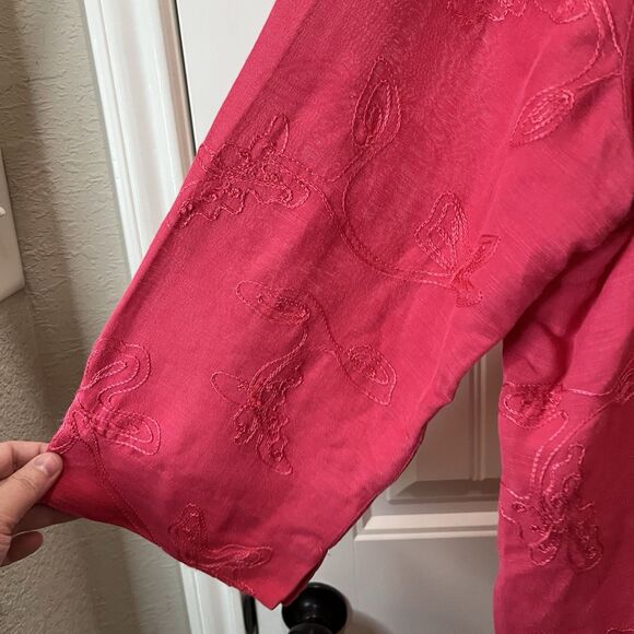 Marsh Landing Pink Floral Embroidered Linen Blend Button Up Top Womens Size L - Picture 5 of 13